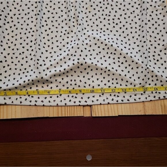 Ann Taylor Factory Sleeveless Blouse Size Small Casual Red Green Black White Tie - Picture 4 of 8